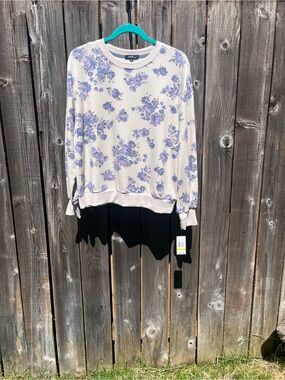 Angels  Cream Crewneck Sweatshirt with Lavender Floral Print size medium